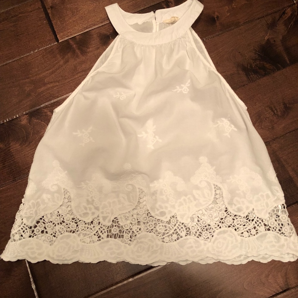 Junior top size small